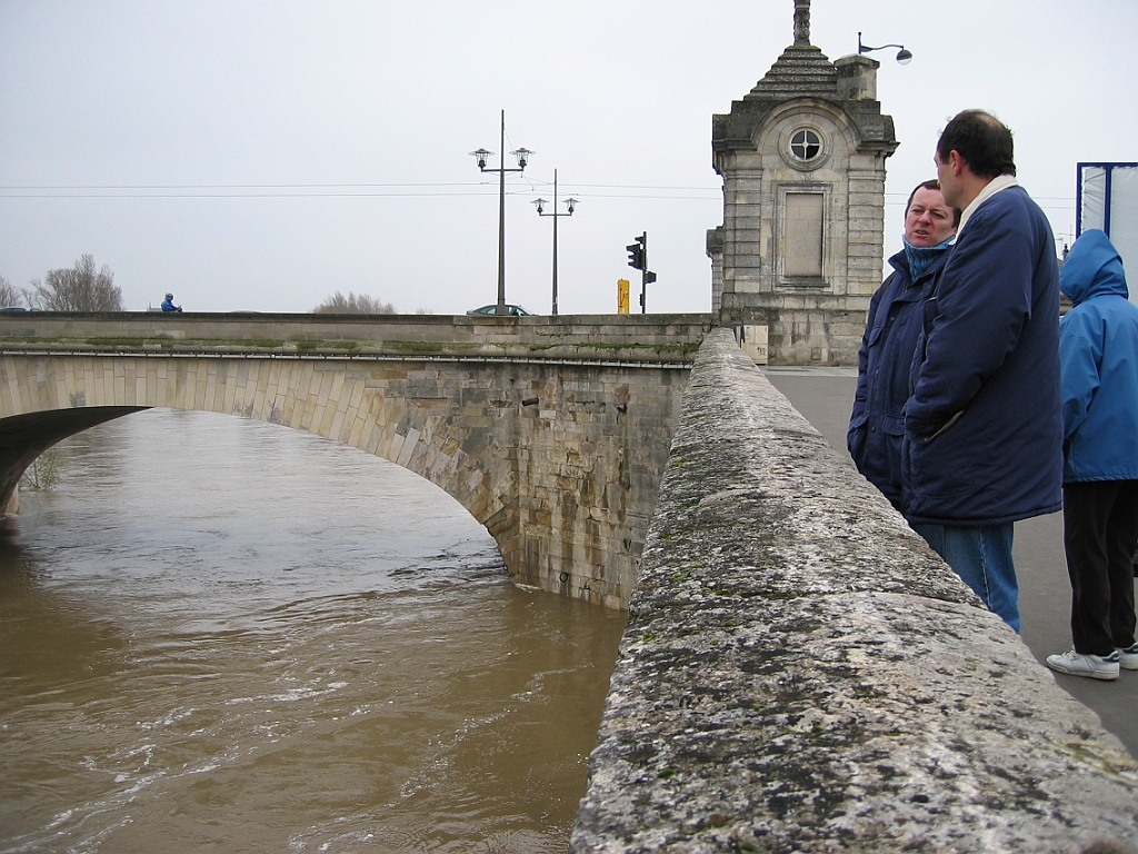 Loire en crue 13.jpg